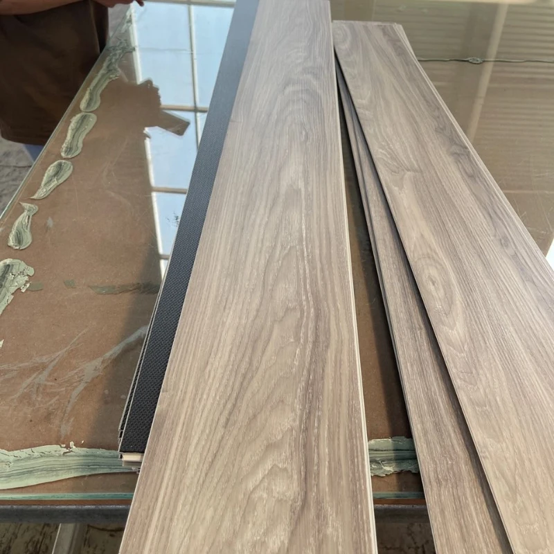 Luxury wood grain 4mm 5mm 6mm PVC click lock spc flooring vinyl flooring plank elegant vinyl flooring with EVA/IXPE backing