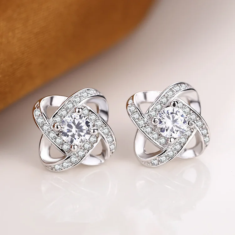 Anti-allergic 925 sterling silver inlaid zirconia earrings popular rotating clover earrings kpop