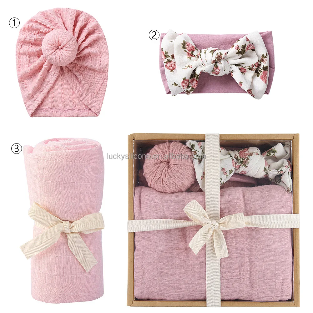 Wholesale Newborn Bath Toy Set Cotton Blanket Baby Comfortable Swaddle Gift Products Sets For Kids