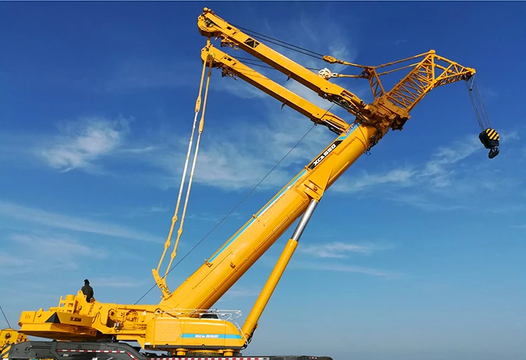 XCMG Official Heavy Truck Crane XCA550 550 Ton All Terrain Crane For Sale
