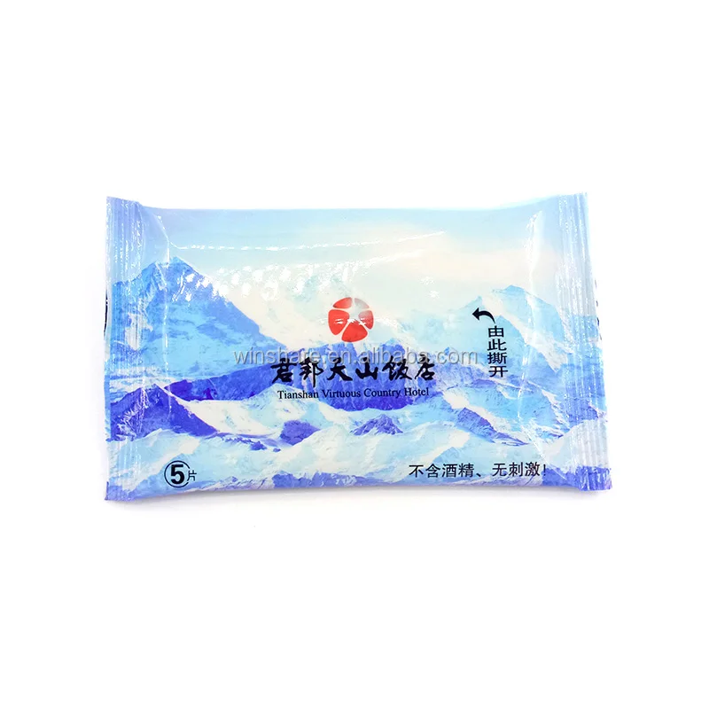 OEM restaurant  wet wipes refreshing towel /wet tissue