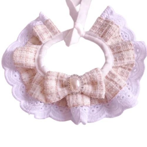 Manufacturer New Design Fashion Pet Lace Bandana Scarf With Pearl Pet Accessories