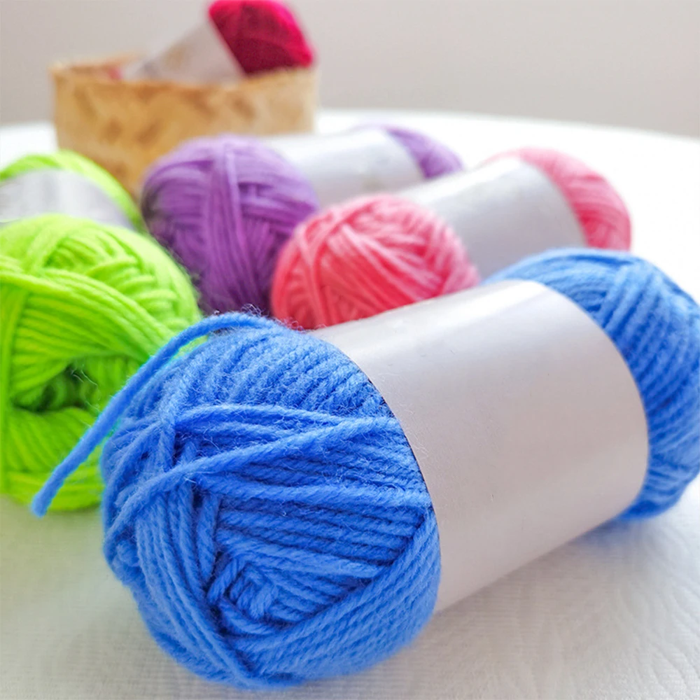 Soft polyester acrylic knitting yarn for sweater scarf hat
