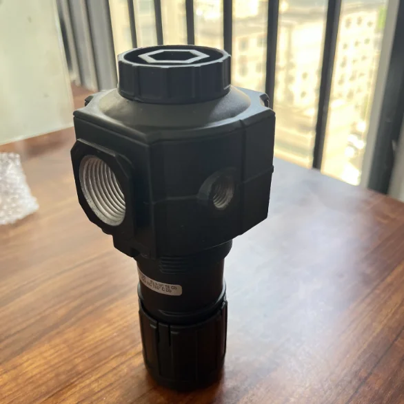 Original Norgren Excelon general purpose pressure regulator with gauge R74G-6AK-RMG R74G-6GK-NMN