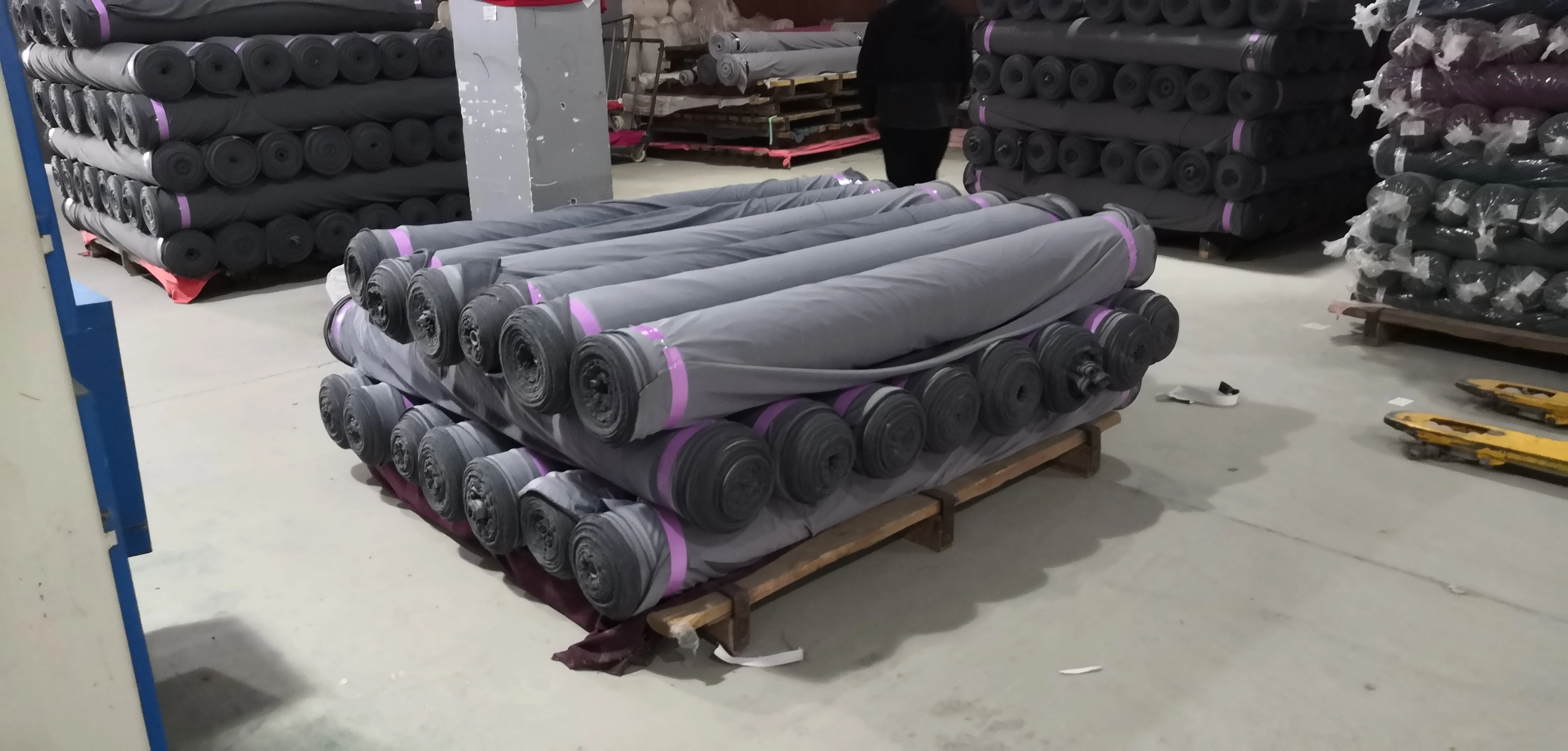 Трикотажная ткань RTS из французского махрового полиэстера для бега готовая к отправке