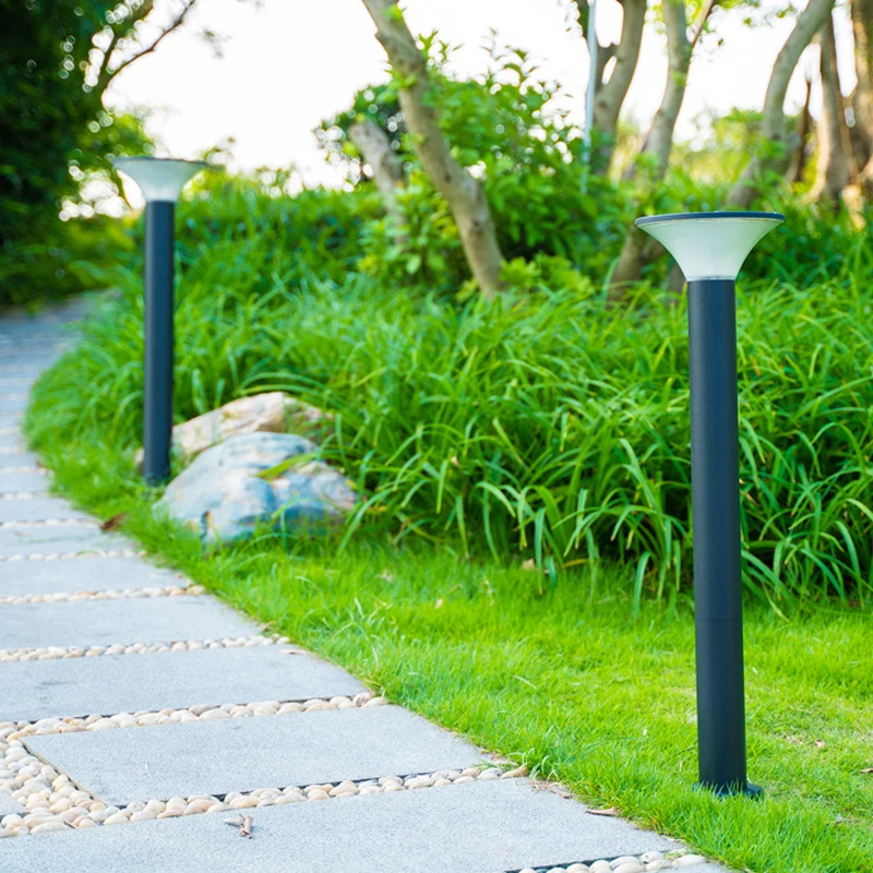 Wholesale bright waterproof automatic solar yard post light outdoor