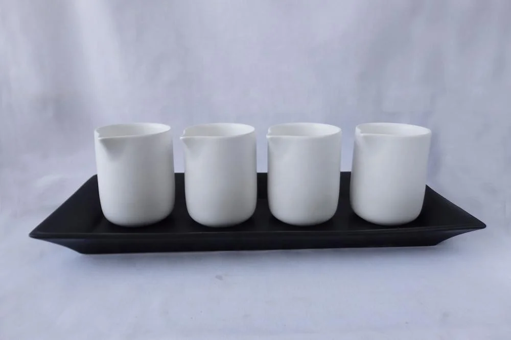 Керамическая банка для свечей с носиком