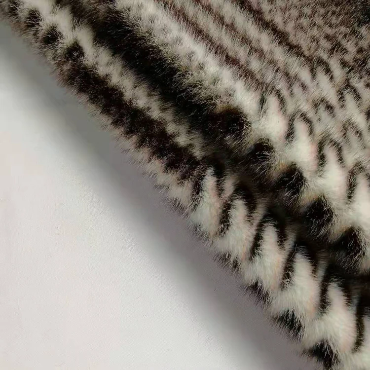 
softer longer pile polysester print cony hair fur fabric 