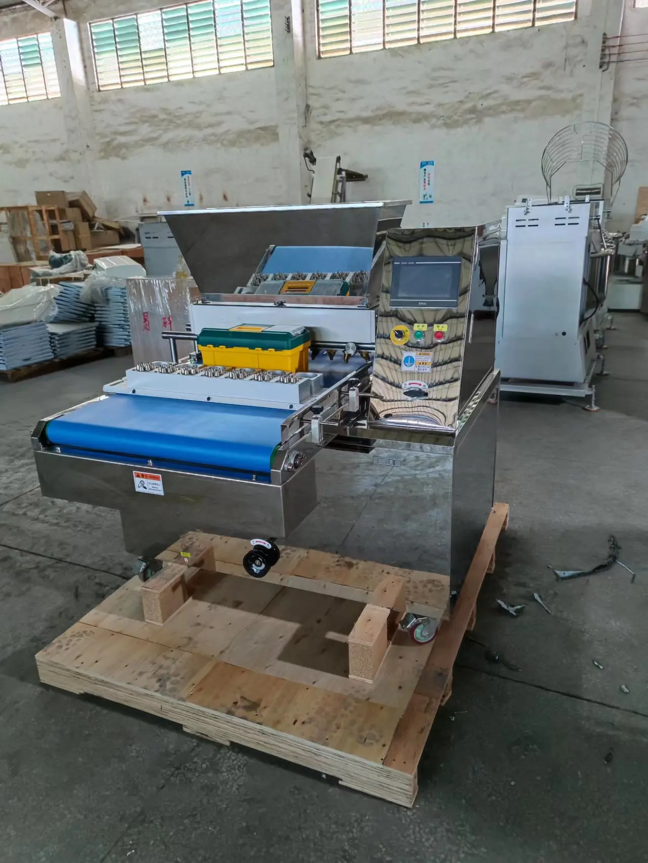 Small Full Automatic Multidrop Jenny Cookie Depositor Machine
