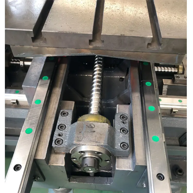 CNC 4 оси фрезерный станок V50 Китайский ЧПУ обрабатывающий центр