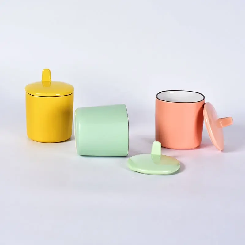 Household Seasoning Bottle Kitchen Tools ceramic Salt and Pepper Shakers Sugar Storage Bowl Restaurant Spice Jars Set