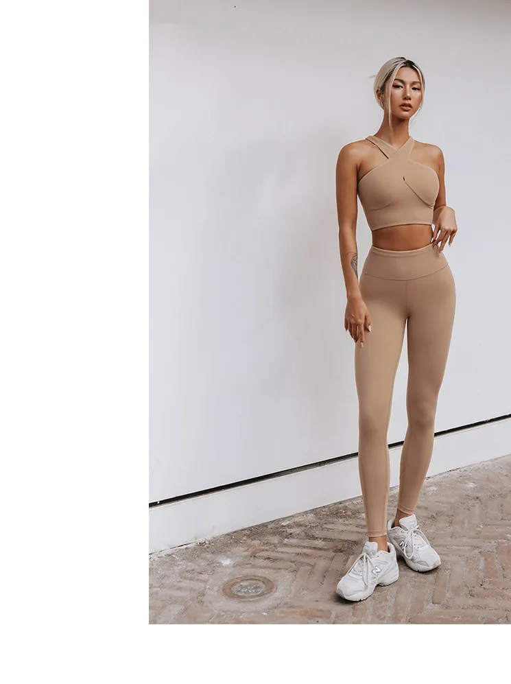 Best Sale Seamless Yoga Set Fitness Clothing Women Sportswear Workout Leggings Top Sport Clothes Training Tights