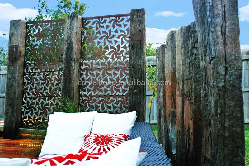 Decorative Laser Carved Hollowed Out Metal Privacy Screen Weather proof Steel Partition Wall