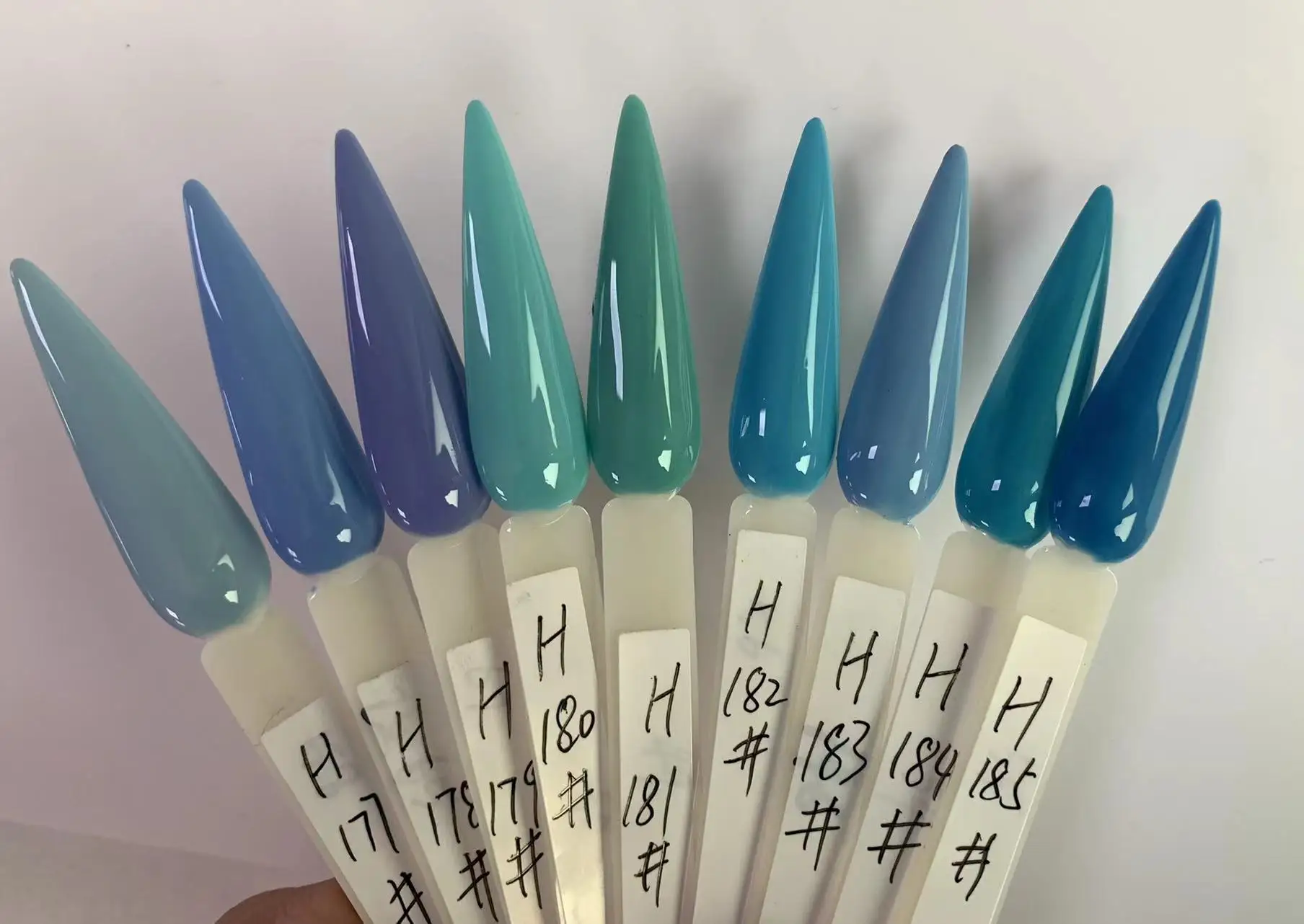 high quality manufacturers nude private label custom logo halal rubber base uv gel nail polish supplier