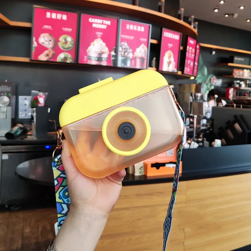 Factory 400ml ins cute camera kettle creative kids water bottle with straw outdoor anti fall portable strap plastic drinking cup