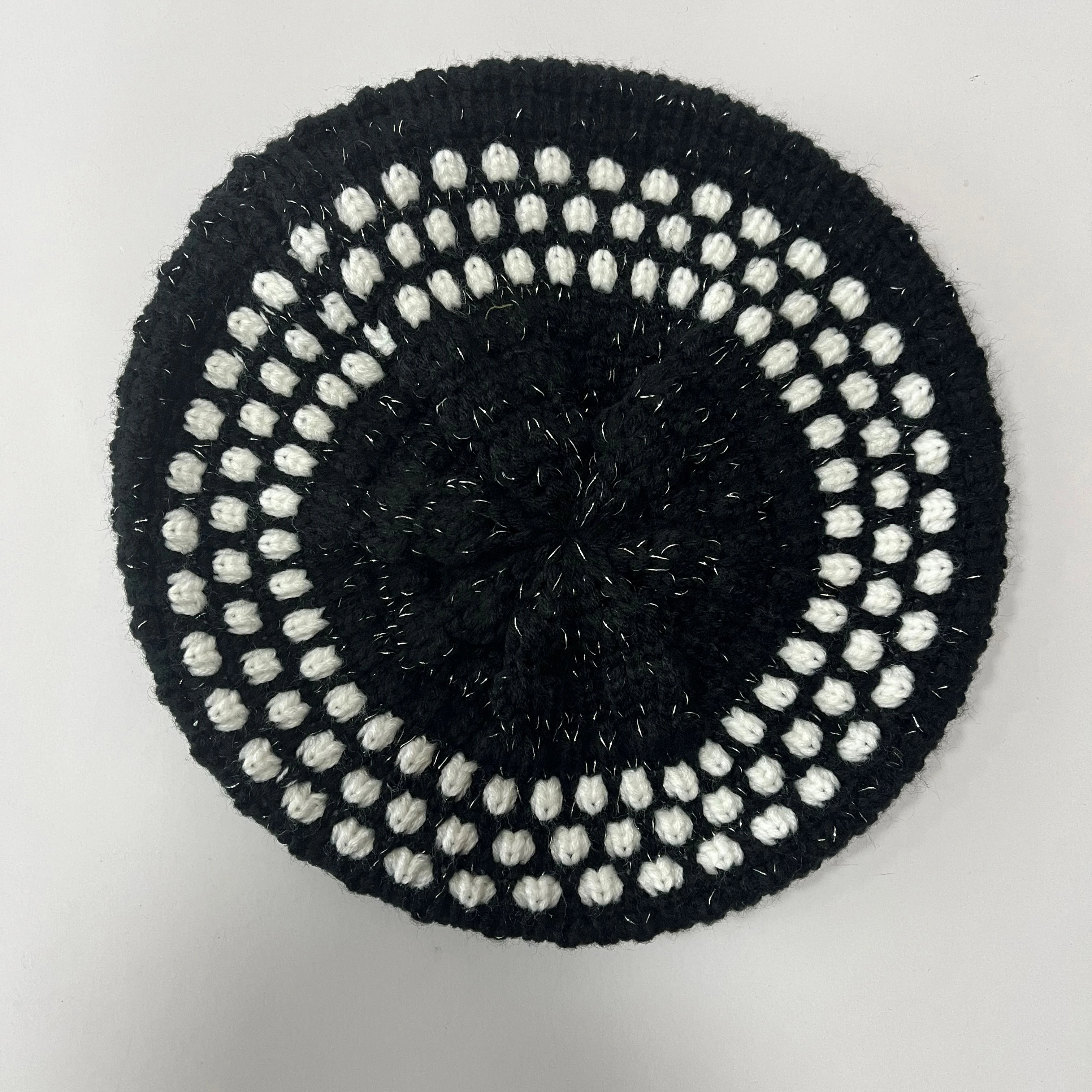 Модная балетная шляпа