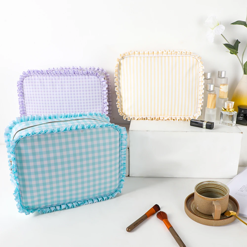 Gingham Ruffle Customized Make Up Toiletries Bag Wholesale Travel Bag Personalized Cosmetic Bag
