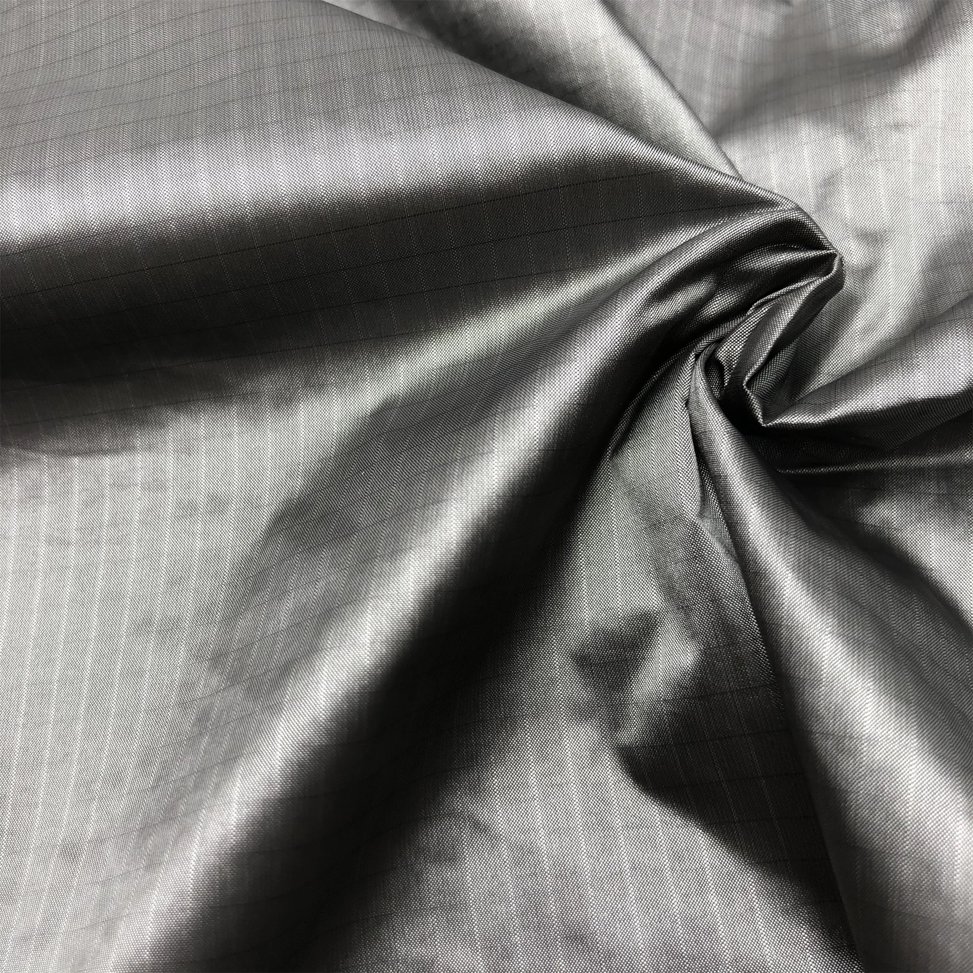 Graphene Spring Yafang Plaid Fabric  Conductive Thermal Storage Functional Down Jacket Lining Fabric