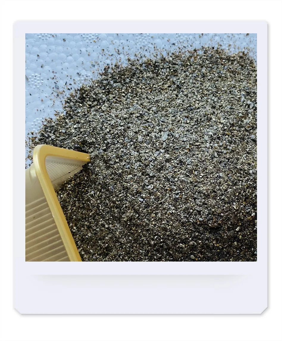 Agricultural good quality golden raw vermiculite 2-4mm