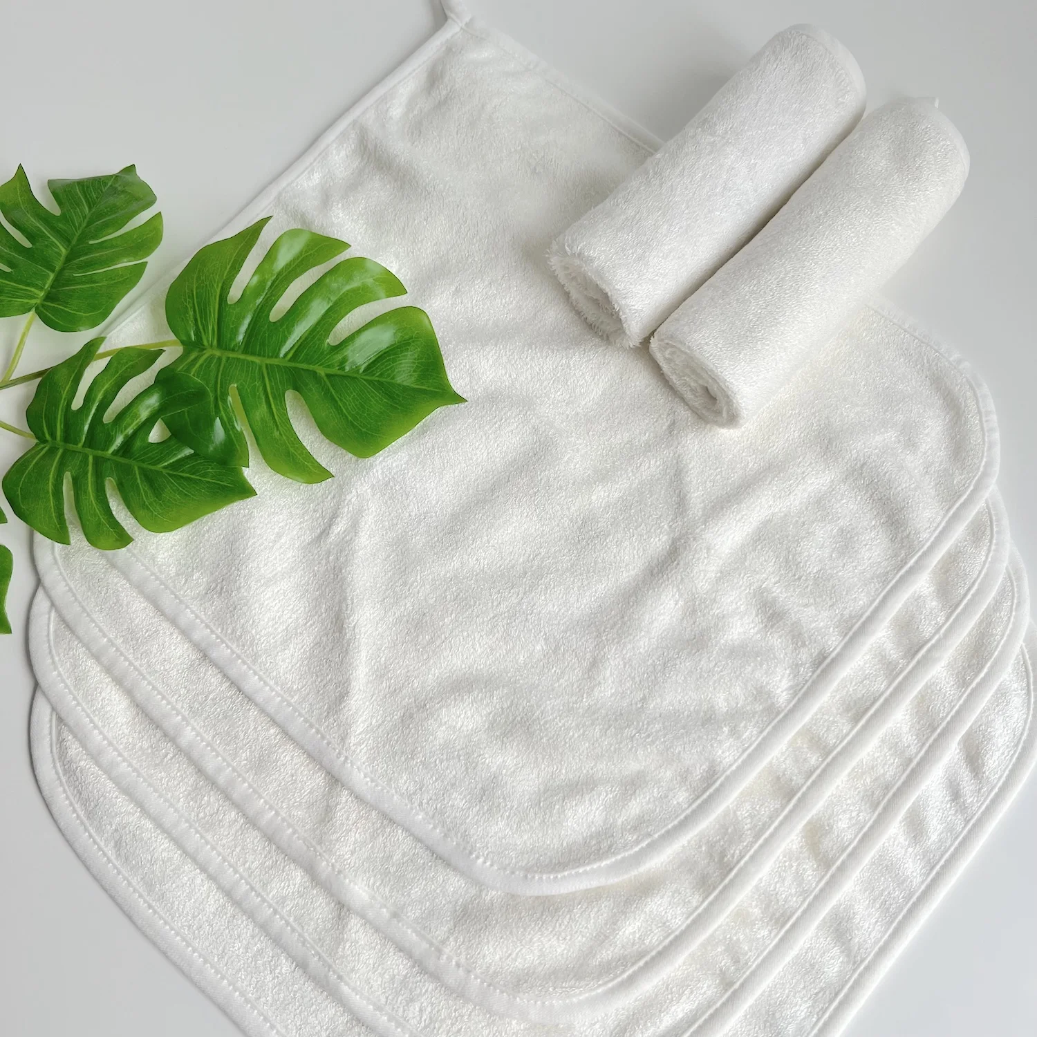 Super Soft Kids Towel 8%microfiber 500gsm Baby Washcloth 92% Bamboo Gift Square Babies Plain Hotel Knitted for Boys Girls