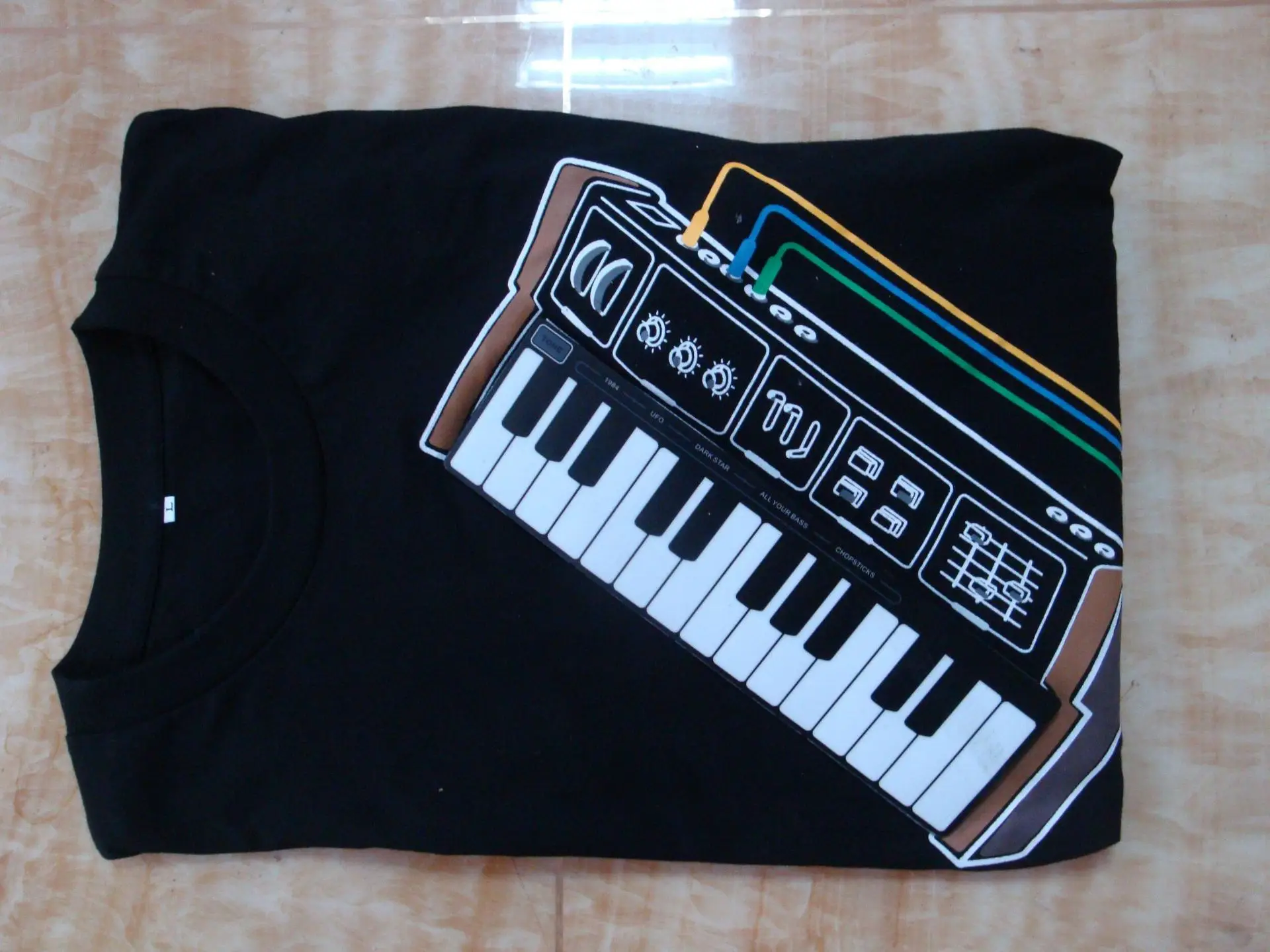 2023 fashion rock music guitar design LED T-shirt panel,el tee panel