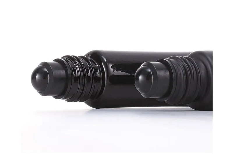 High Quality 10ml Cosmetic Packaging Shiny Black Roll On Bottle 10 ml Essential Oil Frosted Black Glass Roller Perfume Bottle
