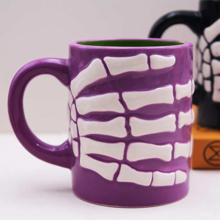 Custom Ceramic Hand-painted Halloween Coffee Mug Creative 3D Embossed Skeleton hand Mugs for Halloween