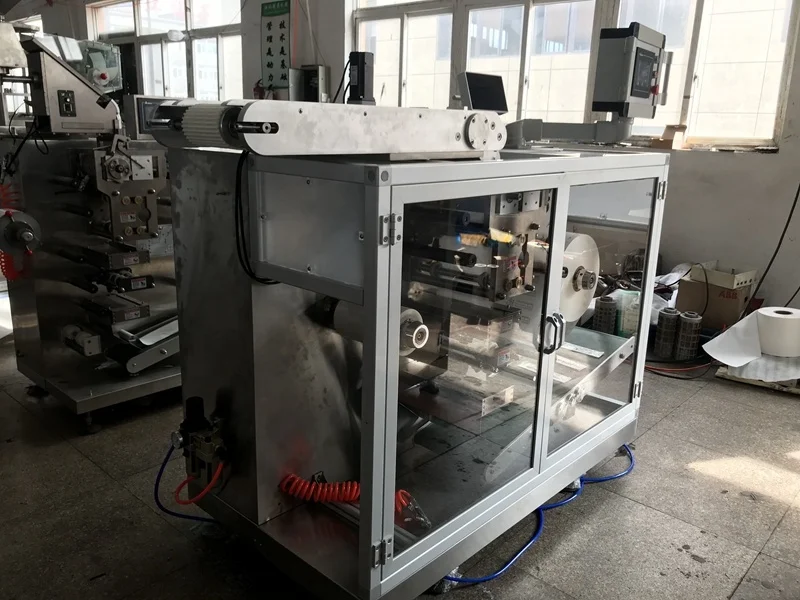 2020 New Product Automatic Nucleic Acid Detection Cotton Swab Plastic Packing Machine Strip Paper China Soft Pouch Packing