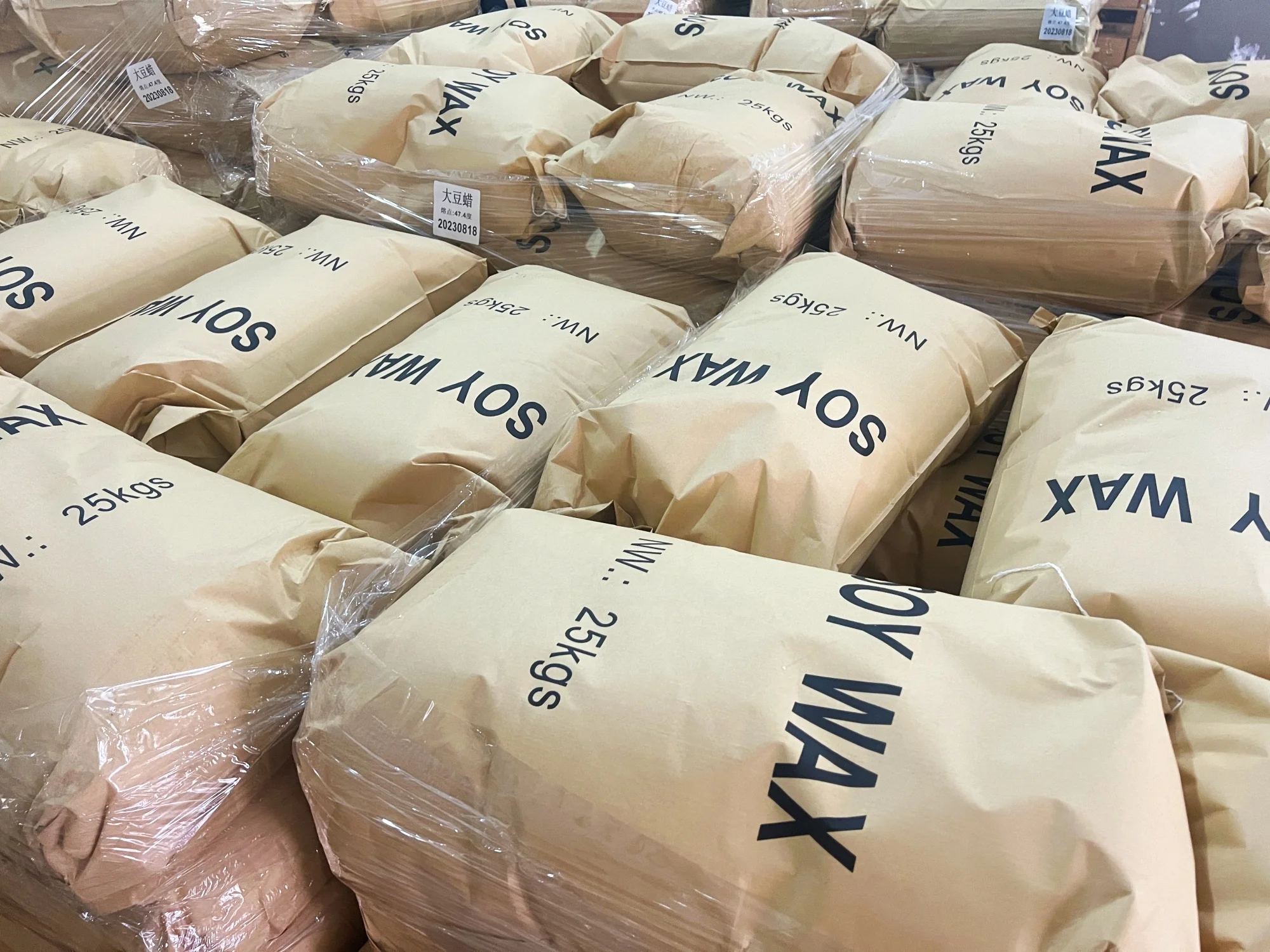 Wholesale High Quality Factory Price Soy Bean Wax Custom Candle Making Soy Wax for Candle and Soap White/light Yellow White 25kg