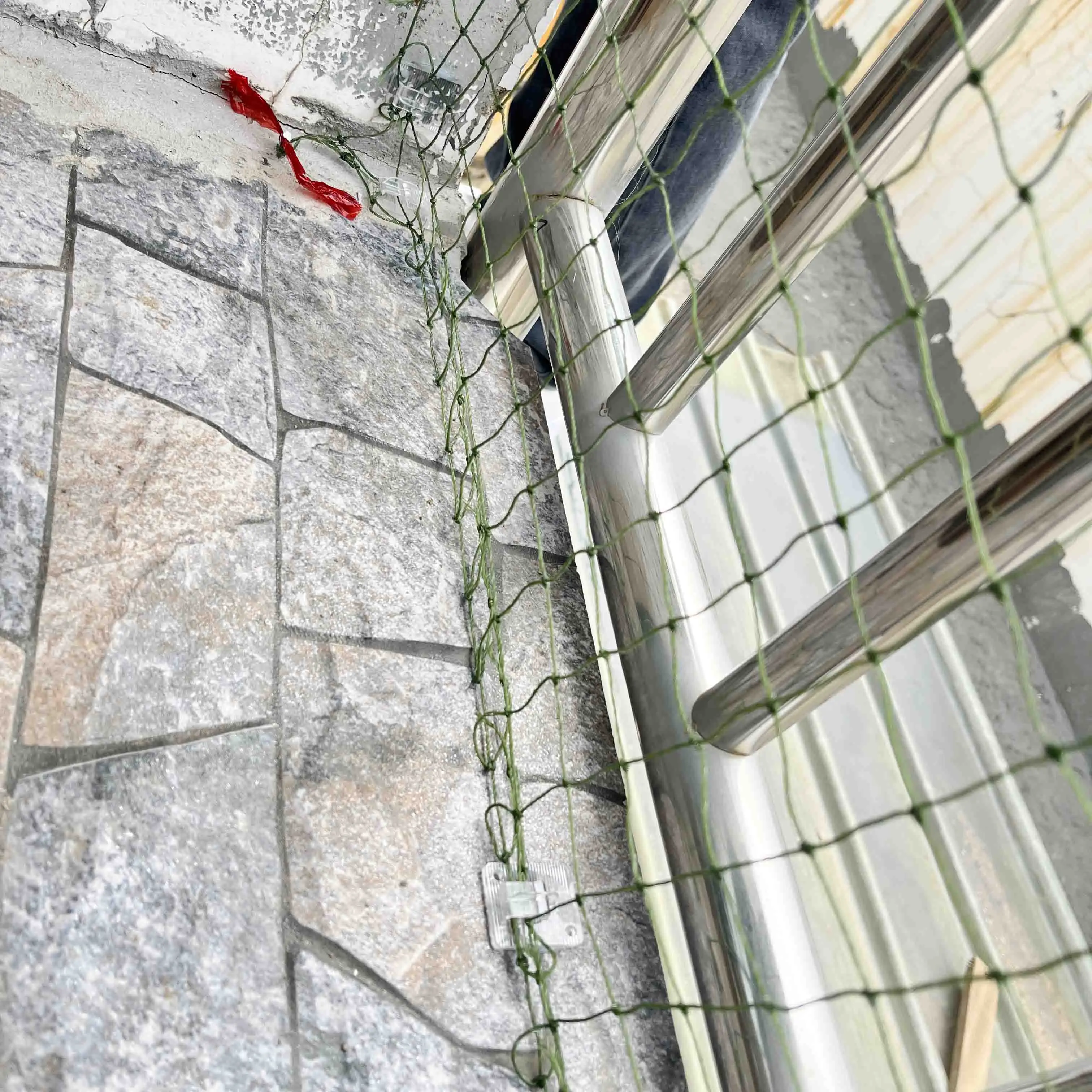 Hot selling cat net installation without punching and convenient plastic hook