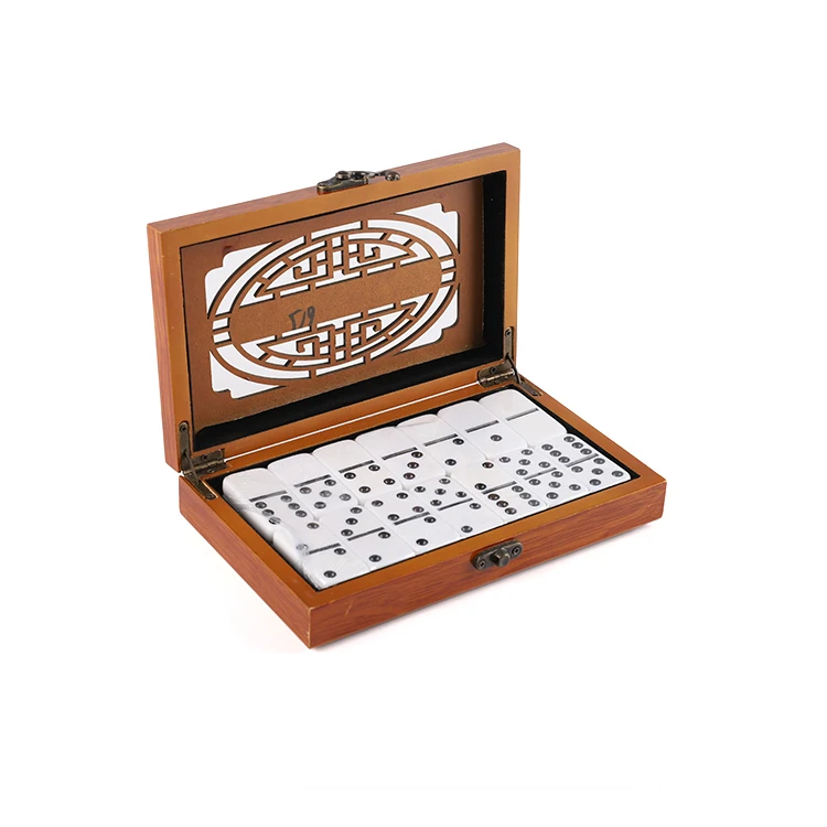 Chinese Factory customized indoor leisure toys double 6 set Wooden box domino