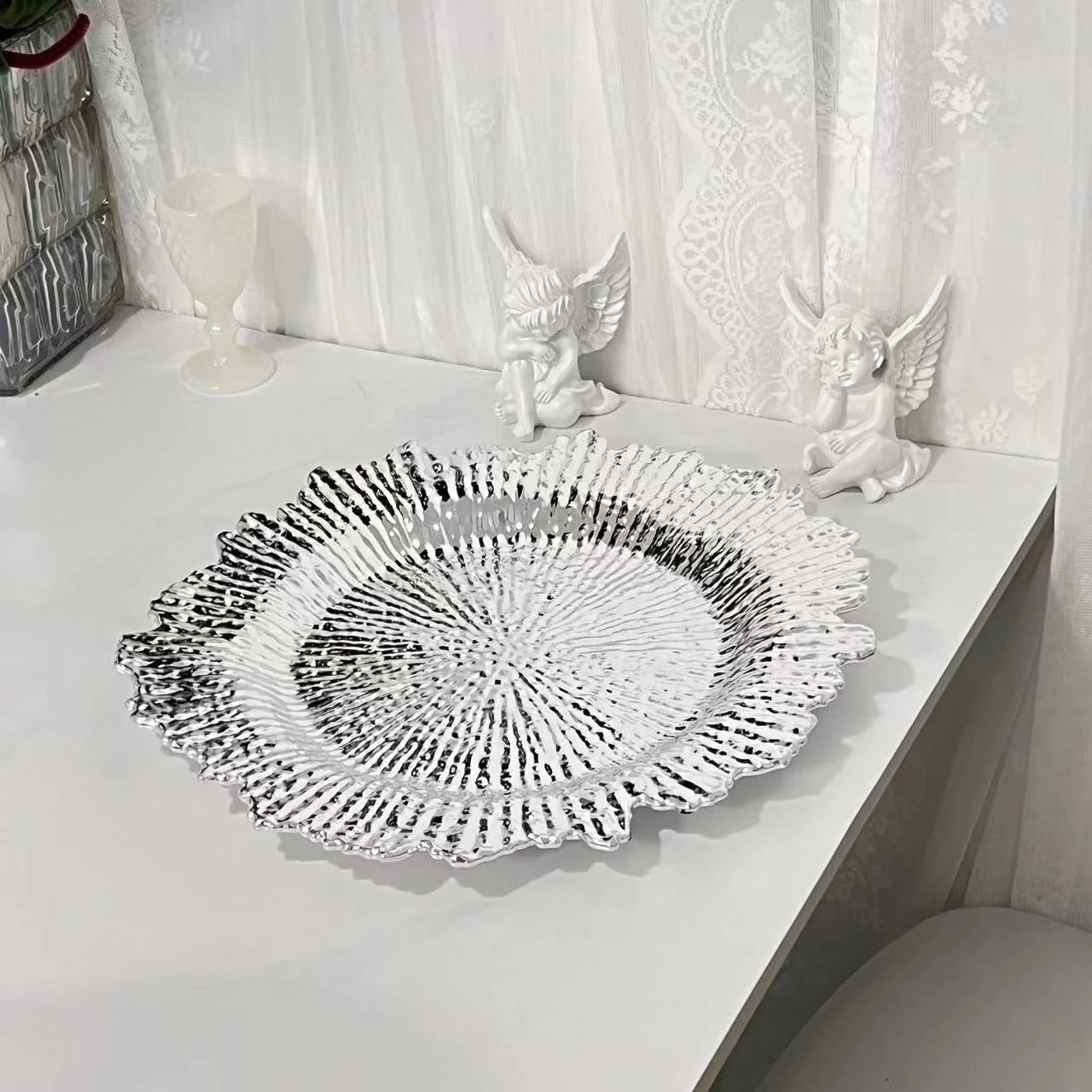 Серебряные рифовые зарядные тарелки для ужина свадебные украшения серебряные пластиковые