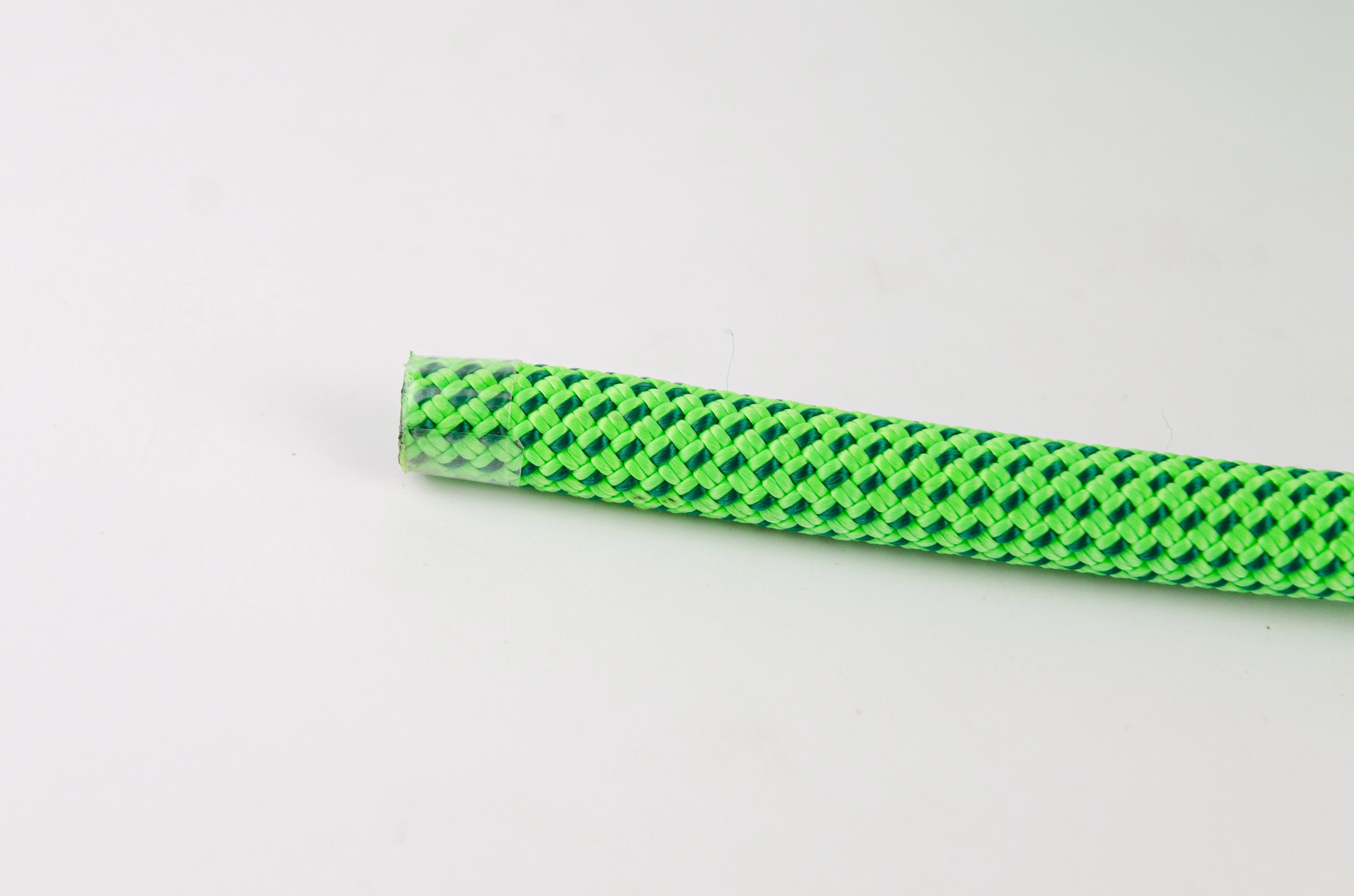 Wholesale Climbing Rope Supplier EN892 nylon Dynamic climbing rope 9.8mm Dynamic Rope