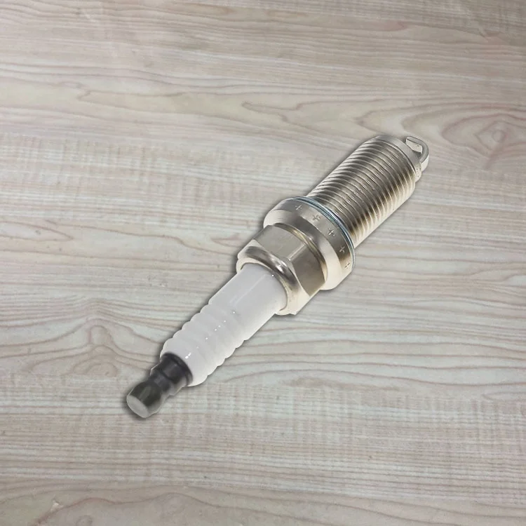 Свеча зажигания для VW Audi Buick Mazda Toyota Lexus Nissan Mitsubishi Suzuki 4272