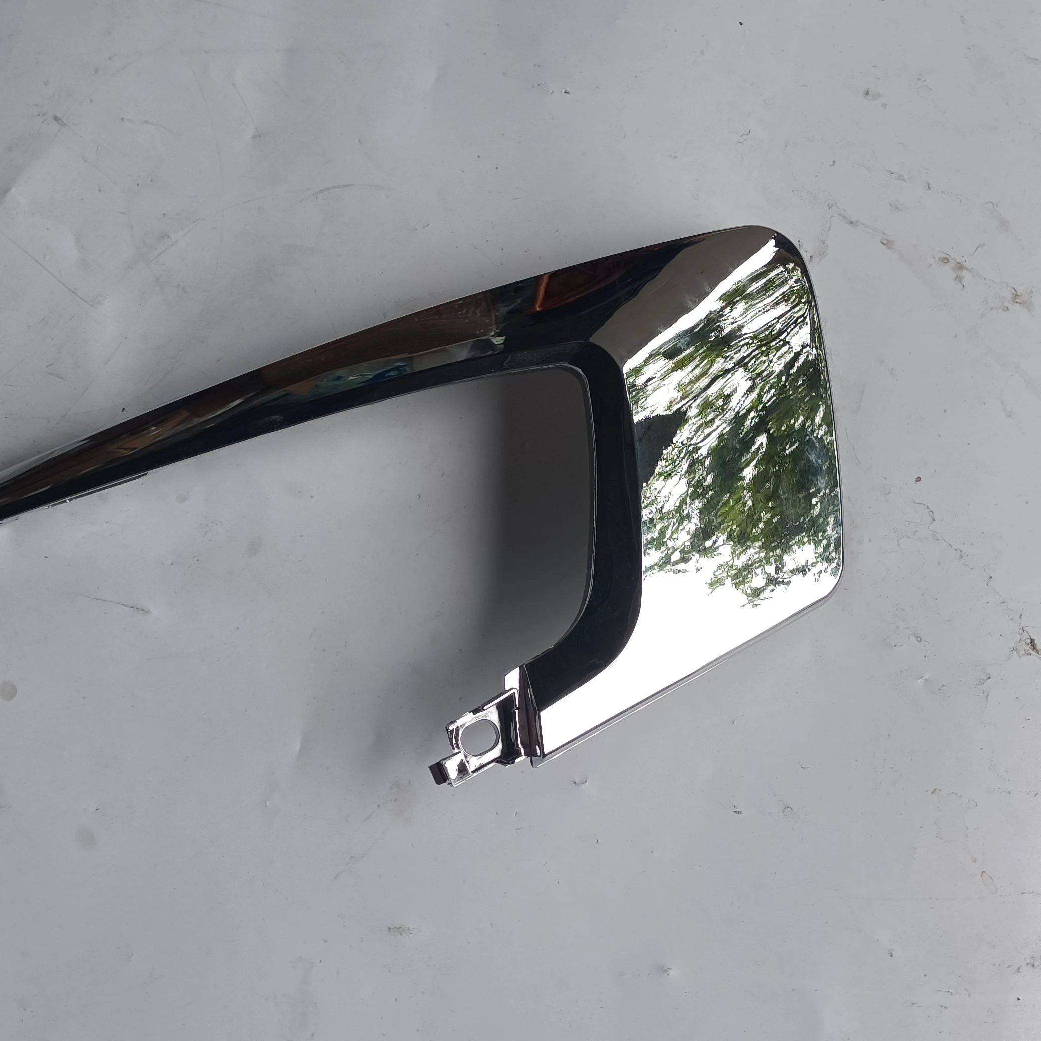 Front bumper chrome molding garnish for Mitsubishi Outlander 2016-2019 Oem 6407A170