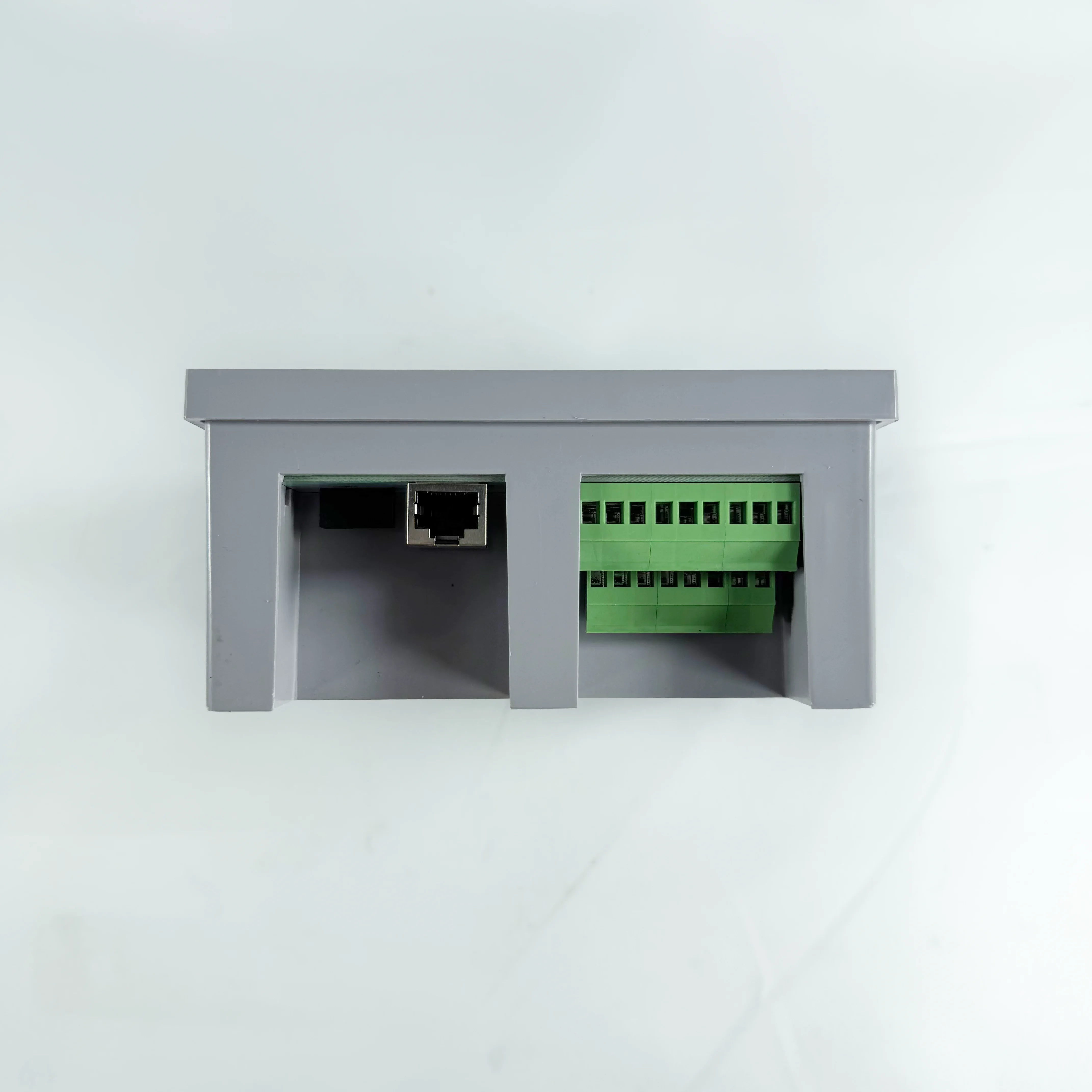 Custom Power Factor Controller used in the distribution box