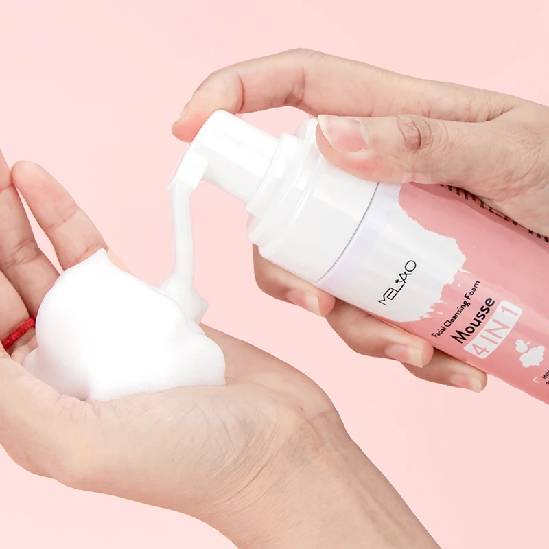 Hot selling Private label Natural organic Acne Remover Deep Cleansing Anti Aging White Lightening 4-in-1 face care set