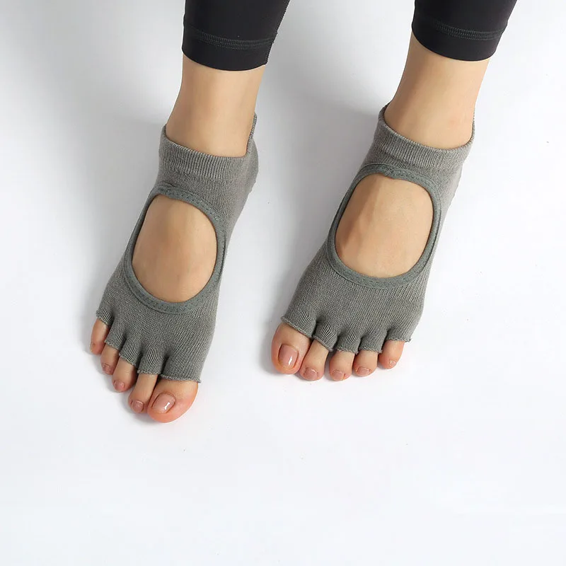 five fingers backless women grips anti-slip socks for pilates grip non slip gel bottom yoga socks