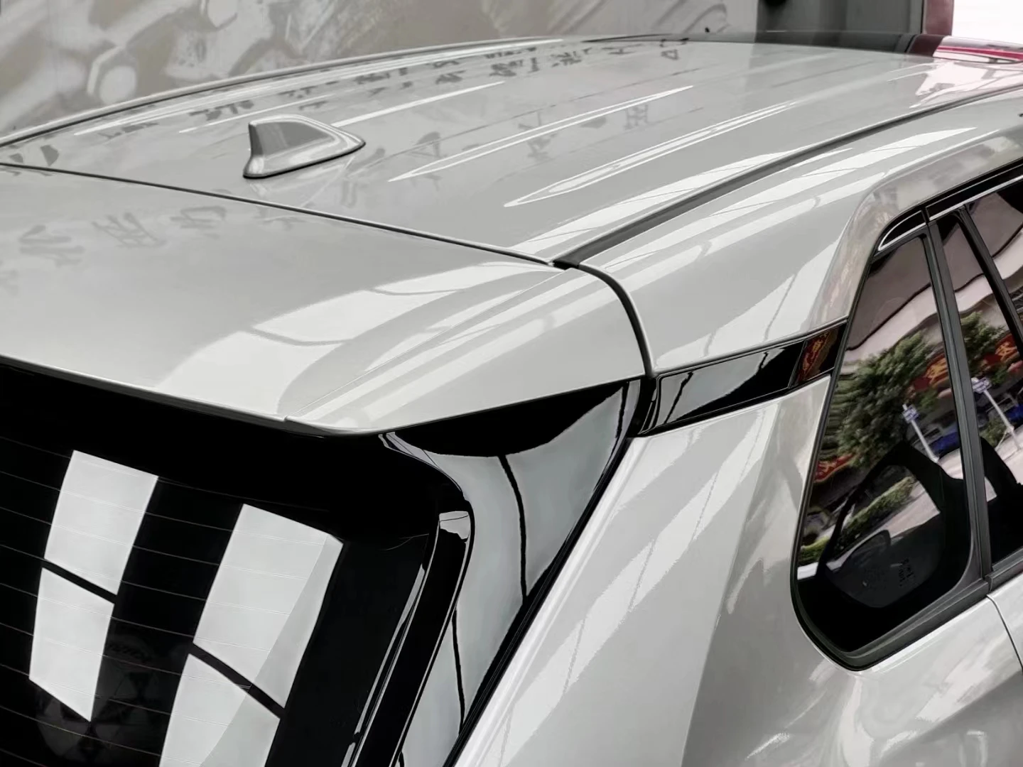 New design UCEZCAR+  nano 9h ceramic coating  heat resistant ceramic coating crystal diamond coating for car care