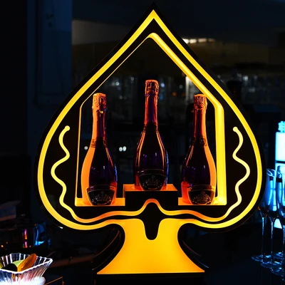 Custom logo 3 bottles Ace of Spade Bottle Presenter