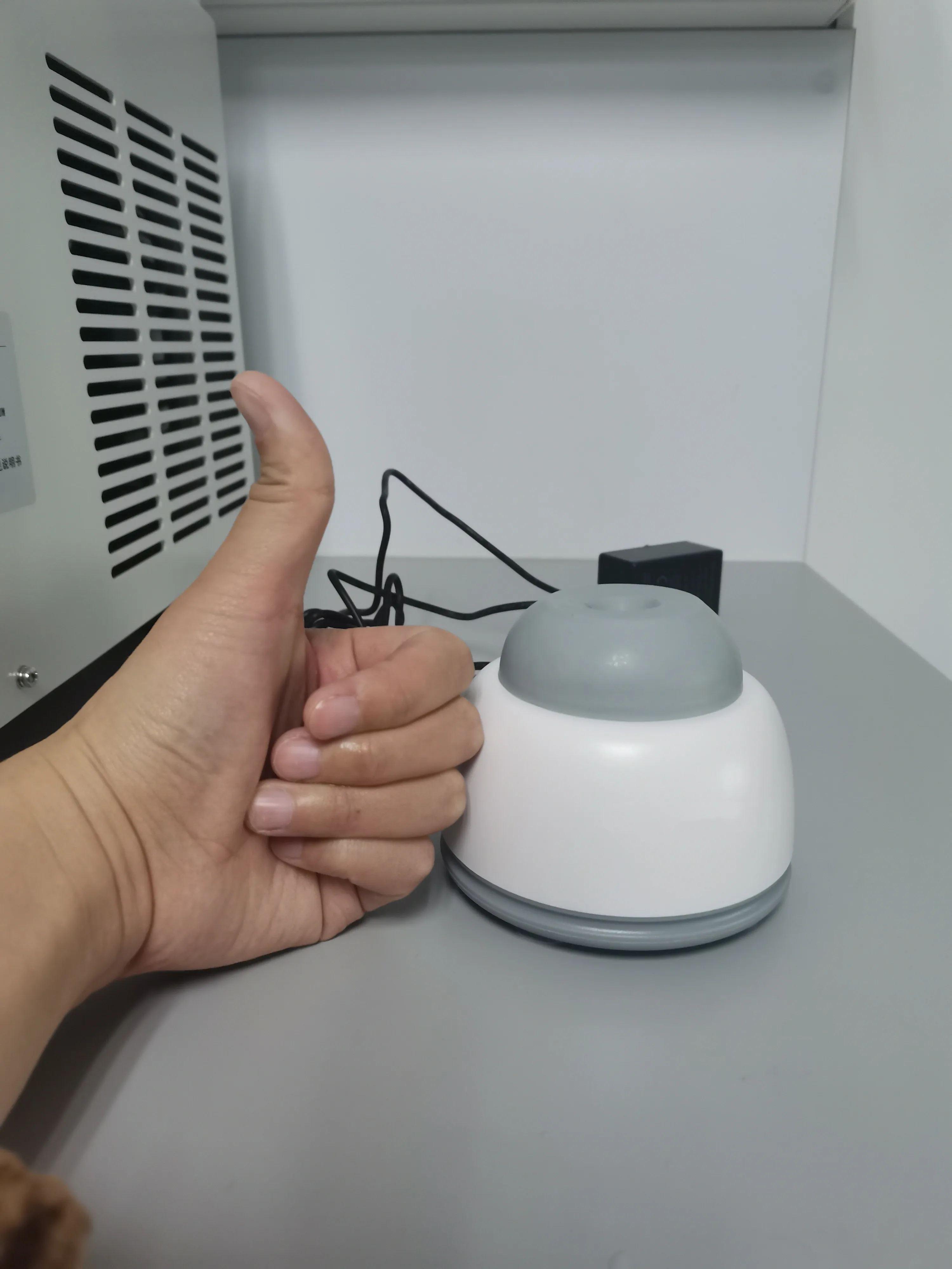 Best Selling Good Price  Laboratory Palm Mini  Vortex Mixer for tubes