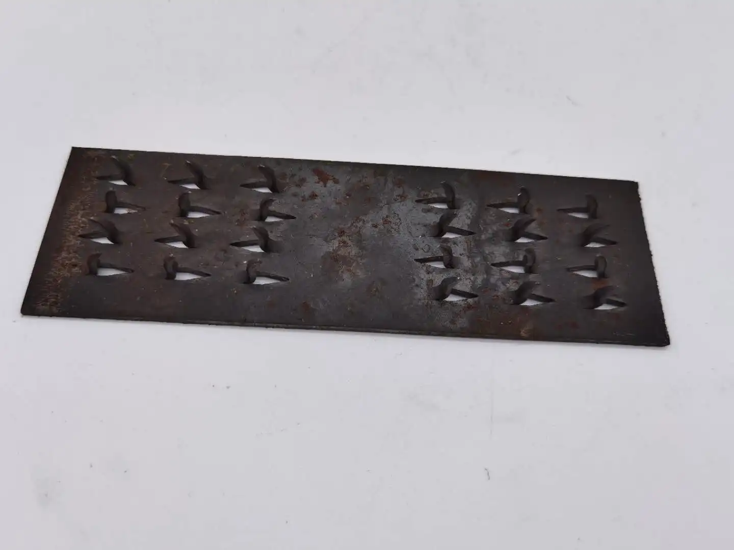 
Custom Galvanized steel nail plate 