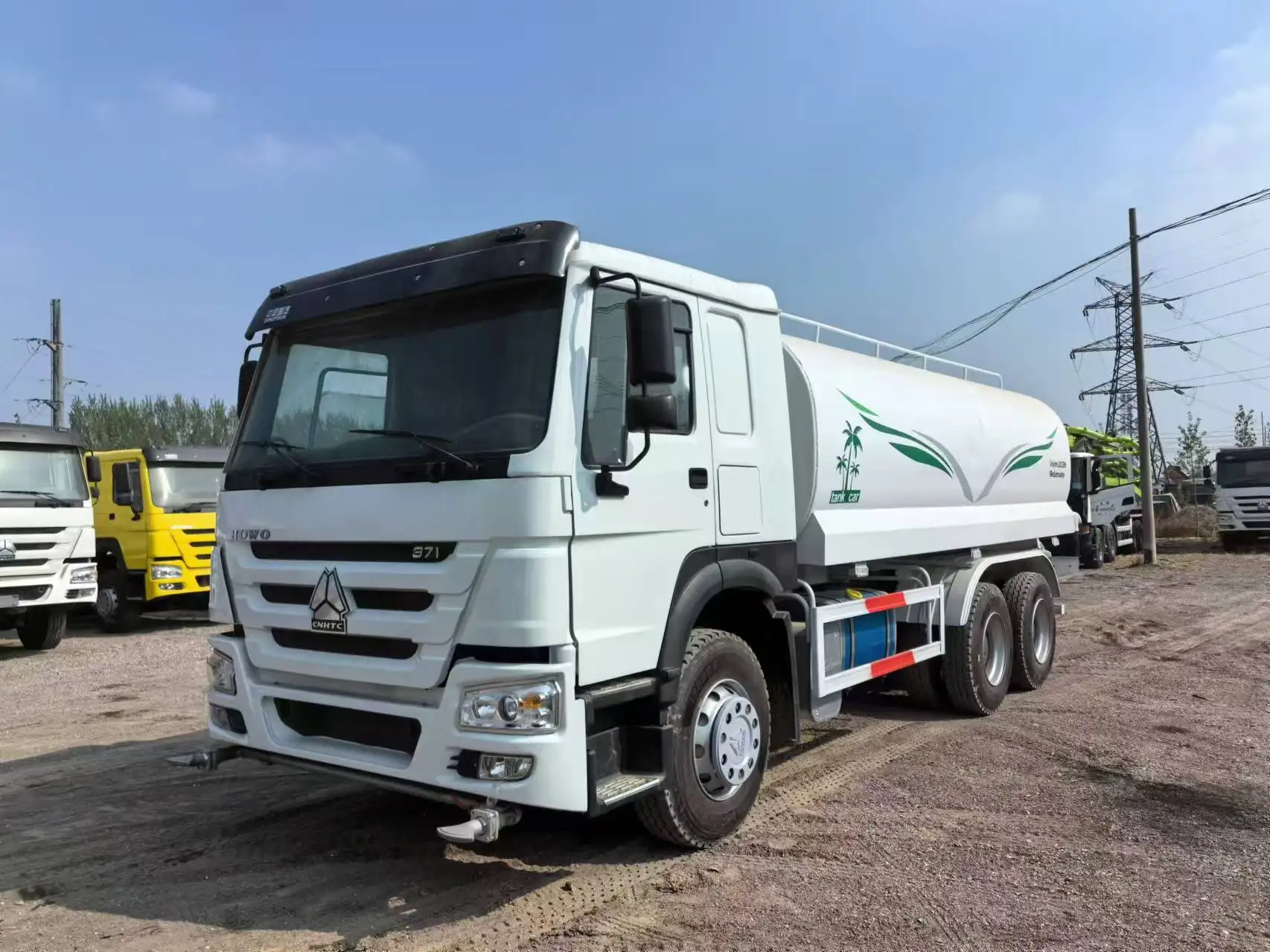 Fully Stocked 3000 Gallon Diesel Mini Water Tank Trucks For Drinking Water