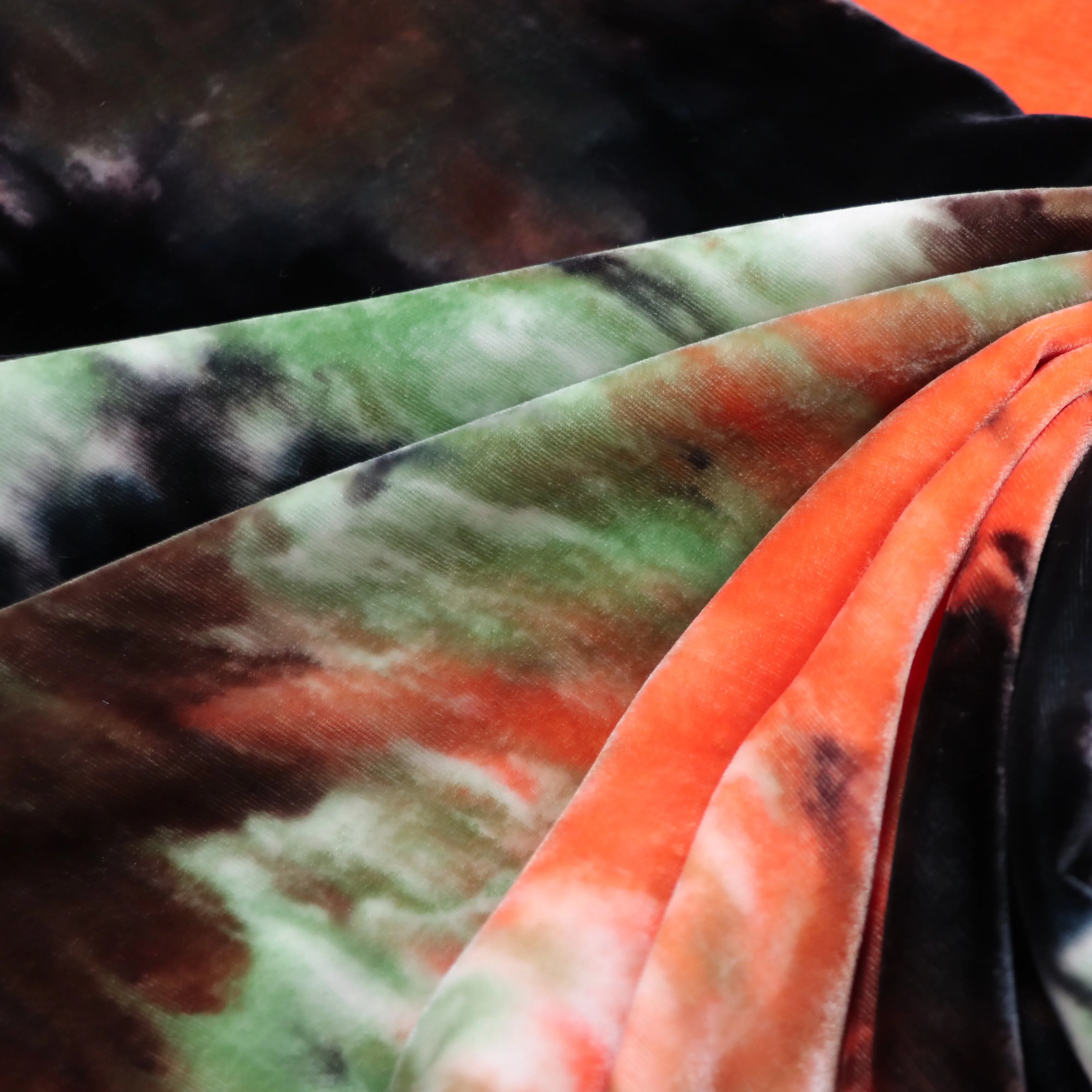 Fashion Tie dye  silk velvet  Fabrics Super Soft Comfortable  TIE DYE silk  Velvet for woven Fabrics