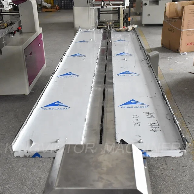 Automatic pouch packing machine for scourer small bags