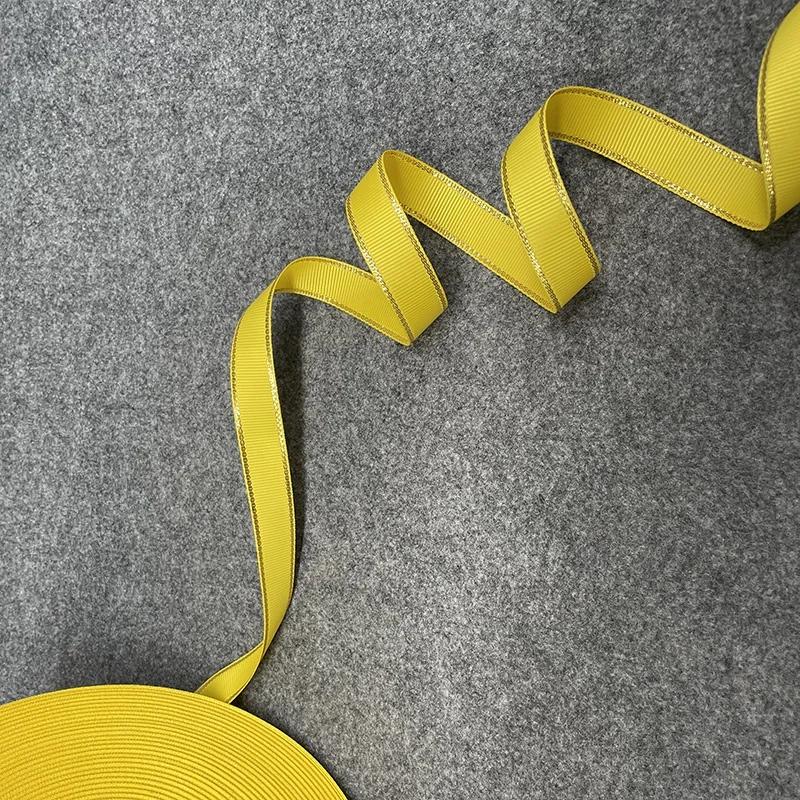 В наличии 9-38 мм корсажная лента с металлическим золотым краем для одежды