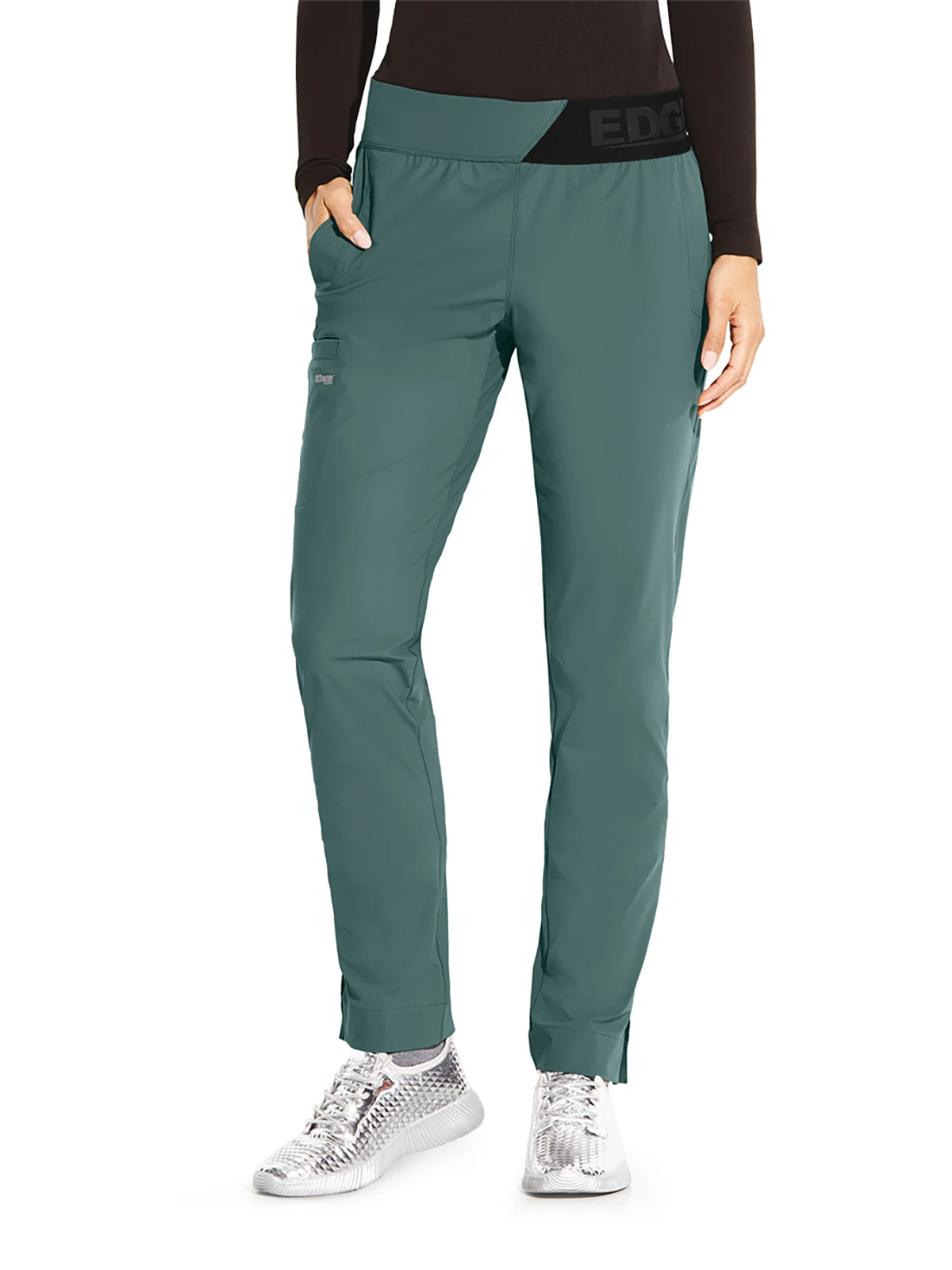 Wholesale Women Medical Scrub Set Stretch Fabric Medical Polo Top and 3 Pocket Straight leg Pant Nurse Doctor work wear