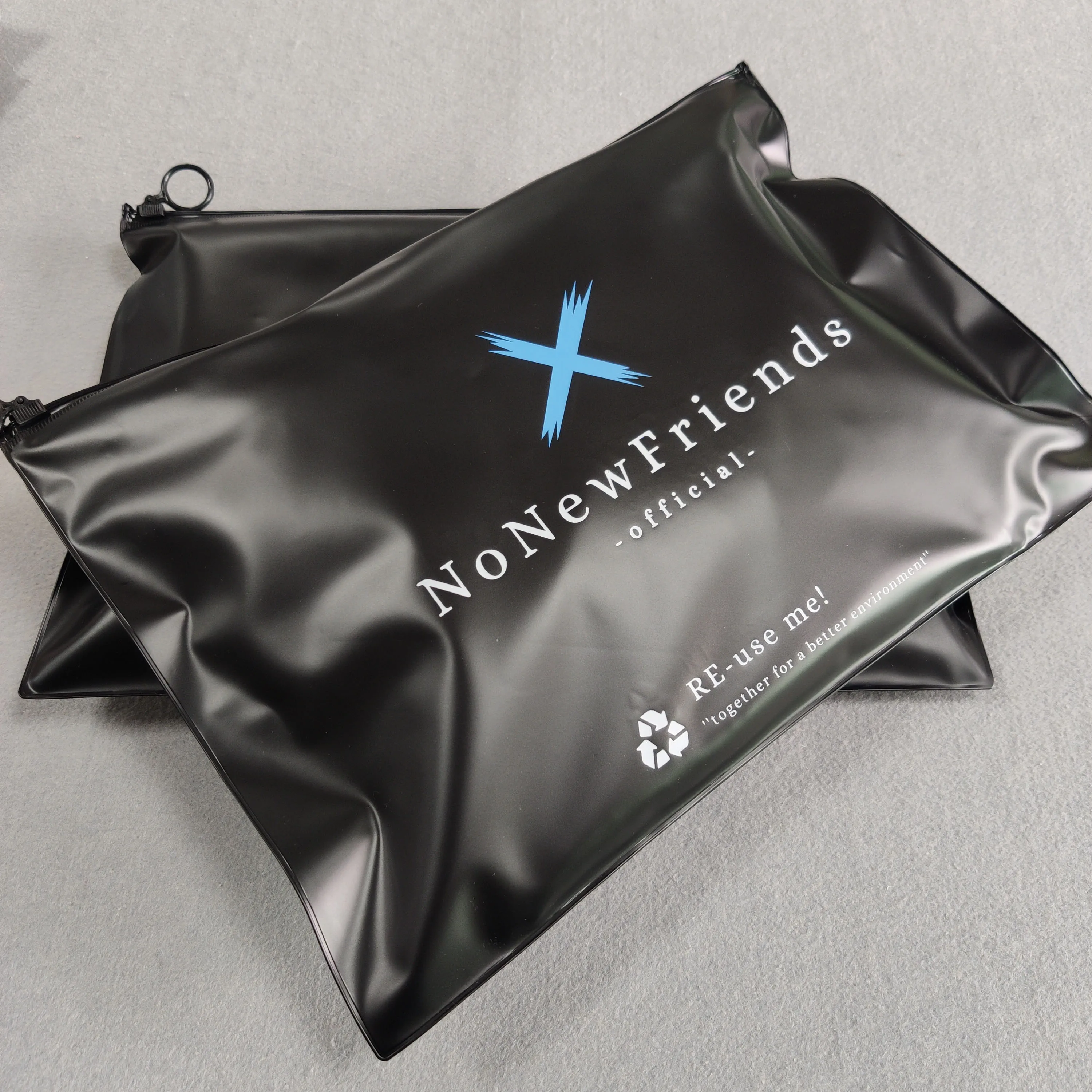 PE Pvc Plastic Bag Packaging customized printed tshirt clothes packaging slider zip lock