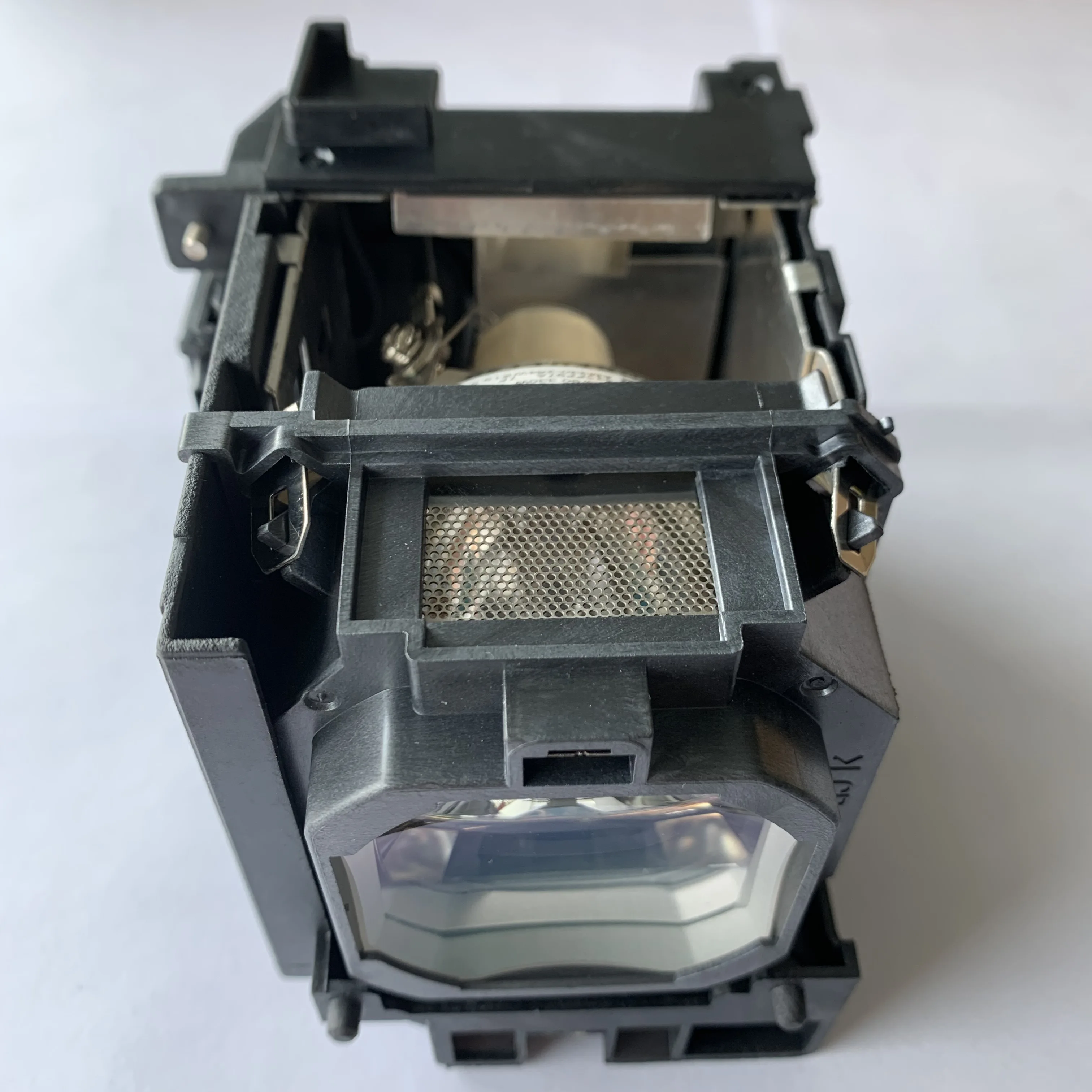 OEM Replacement Lamp NP06LP for NEC projector NP3150G2 NP3150LP NP3151 NP3151W NP3151W+  NP3200 NP1150 NP1200 NP1250