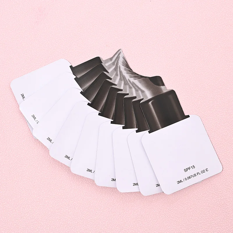 High Quality Facial Makeup Powder Cream Beauty Cosmetics Long Lasting Waterproof And Full Coverage Foundation Liquid Foundation